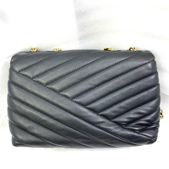 Tory Burch Kira Chevron CONVT SHLDR Bag. Excellent Condition New. Black/Gold. - Picture 6 of 14